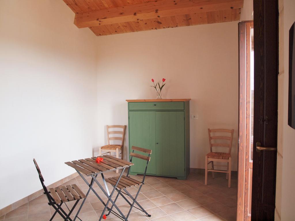 Agriturismo Arà Vila Casale Zappulla Exterior foto
