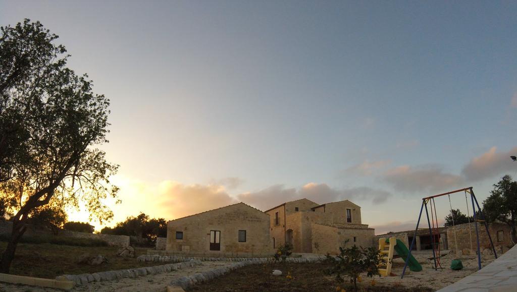 Agriturismo Arà Vila Casale Zappulla Exterior foto